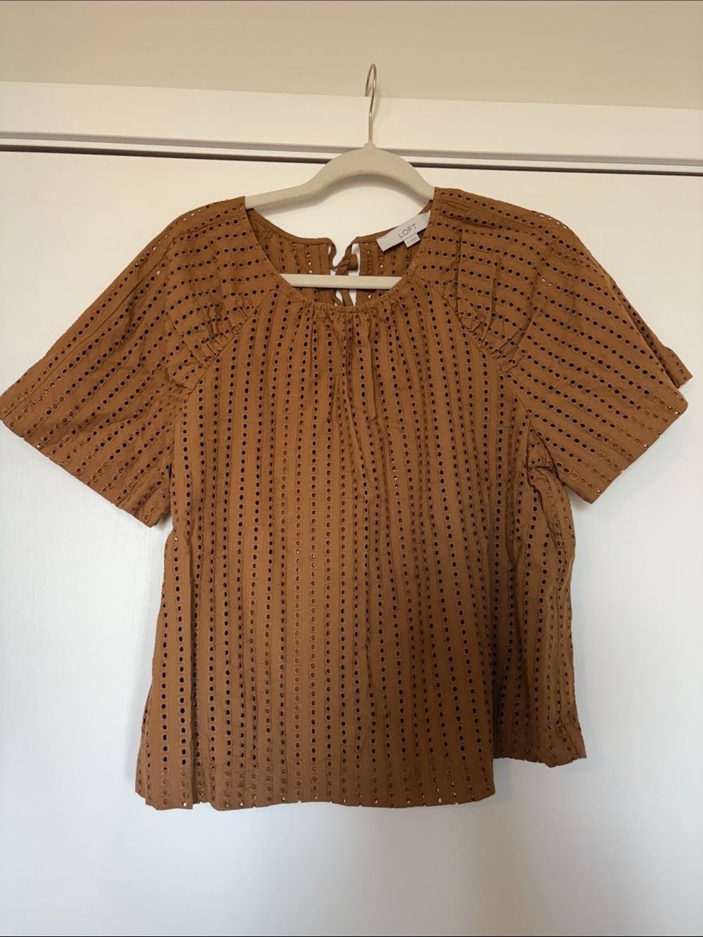 LOFT Rust Brown Eyelet Tie-Back Short Sleeve Blouse